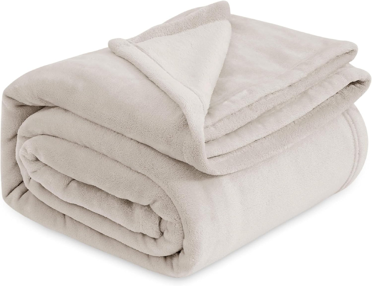Bedsure GentleSoft Fleece Blanket Twin Size