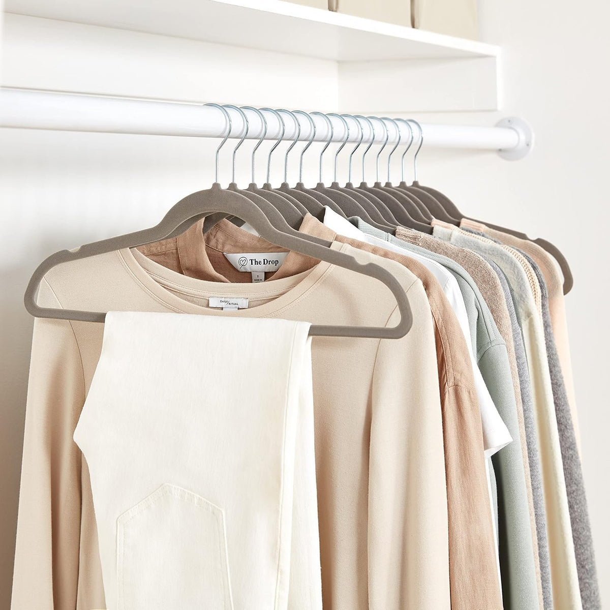 Amazon Basics Slim Velvet Clothes Hangers 50-Pack