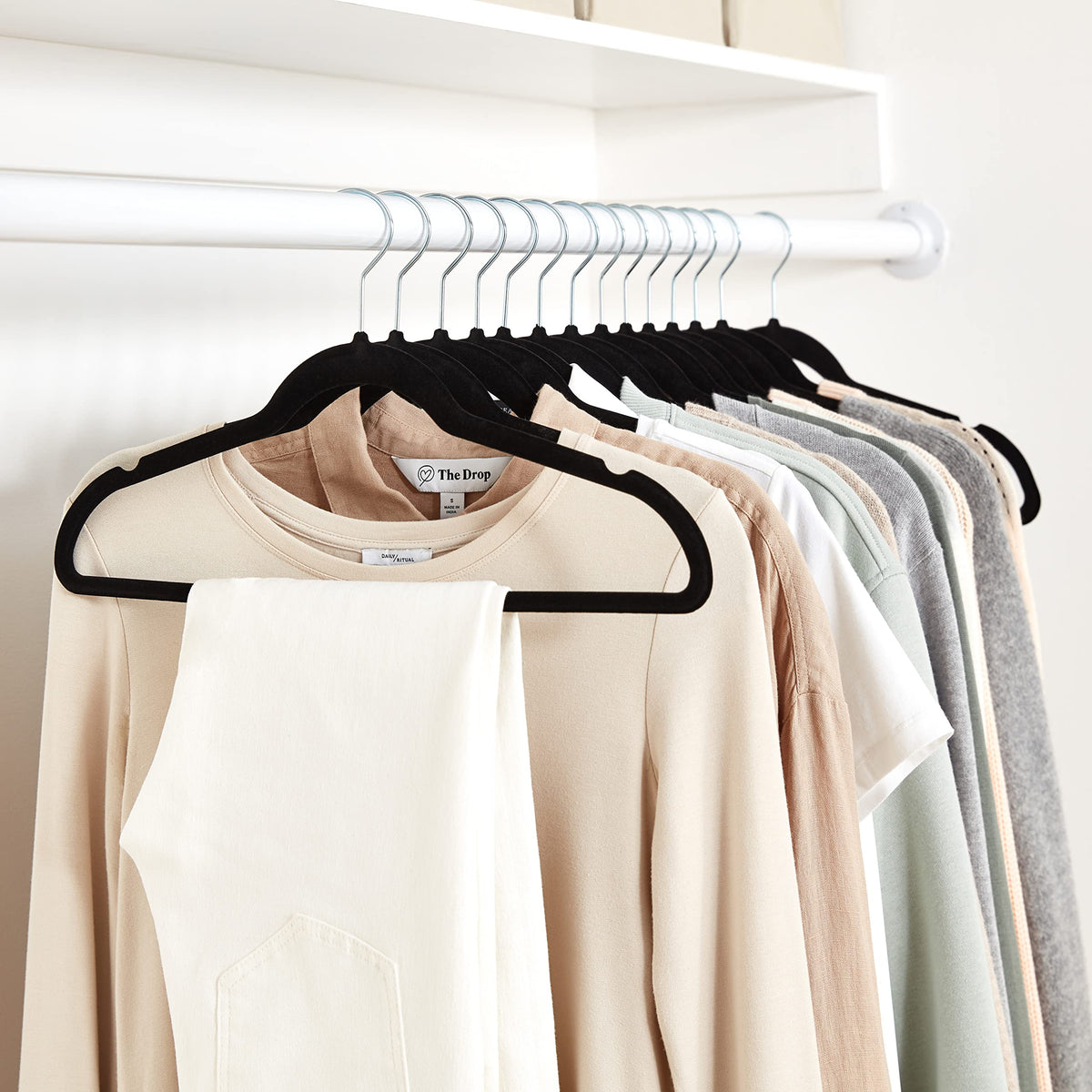 Amazon Basics Slim Velvet Clothes Hangers 50-Pack