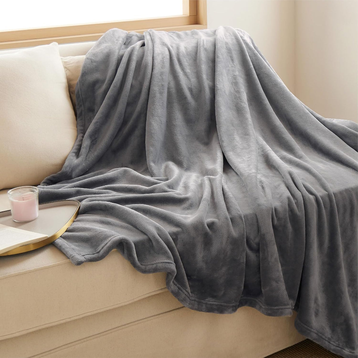 Bedsure GentleSoft Fleece Blanket Twin Size